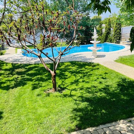Therme - Corbeanca By The Lake Luxury Villa Ngoại thất bức ảnh