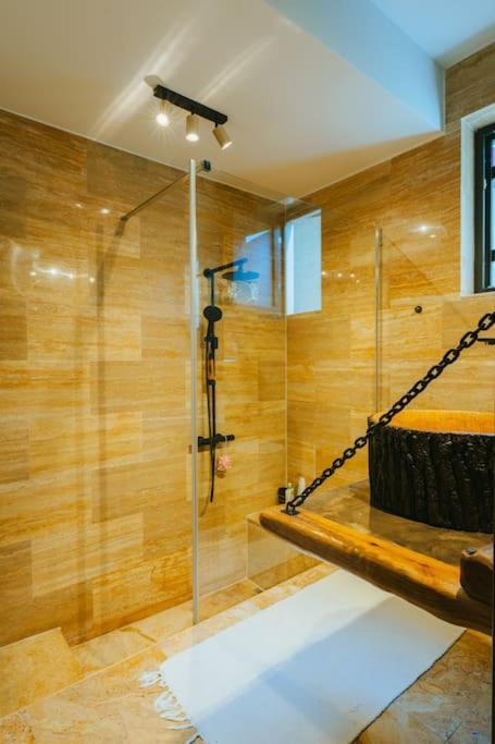 Therme - Corbeanca By The Lake Luxury Villa Ngoại thất bức ảnh